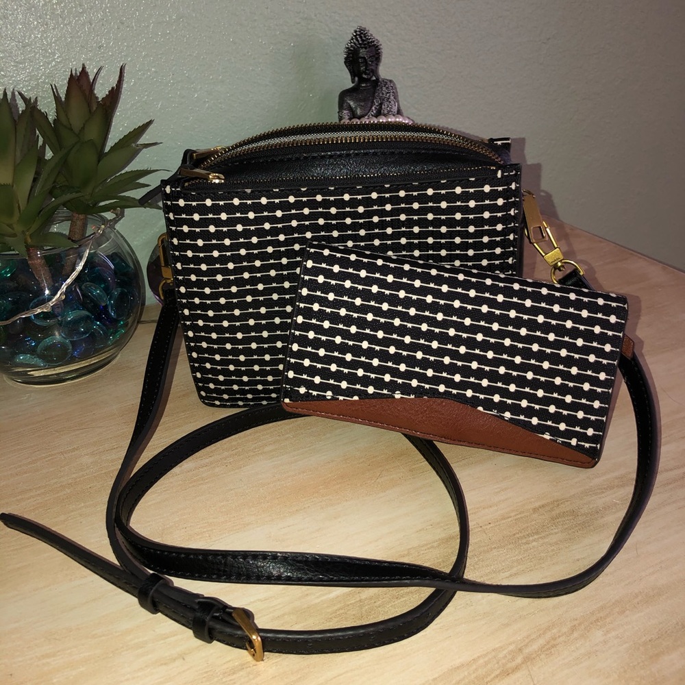 FOSSIL Crossbody bag and wallet
